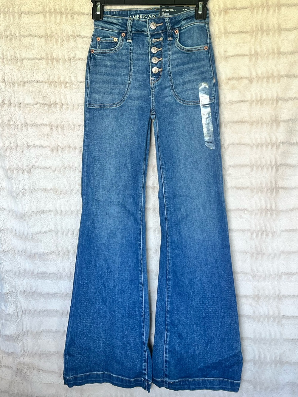 American Eagle Outfitters High-Rise Wide Leg Medium Blue Jeans